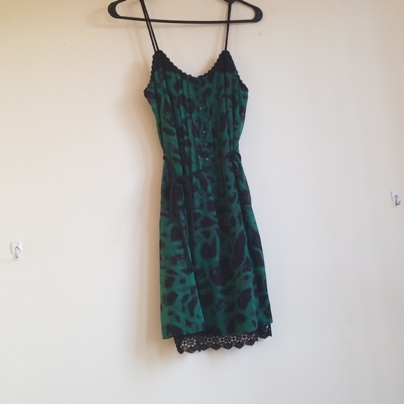 Kensie Dresses & Skirts - Kensie xs slip dress